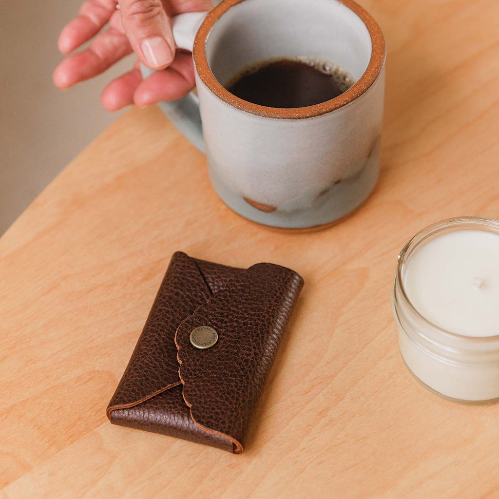 Mini Daisy Wallet |Tiffany necklace