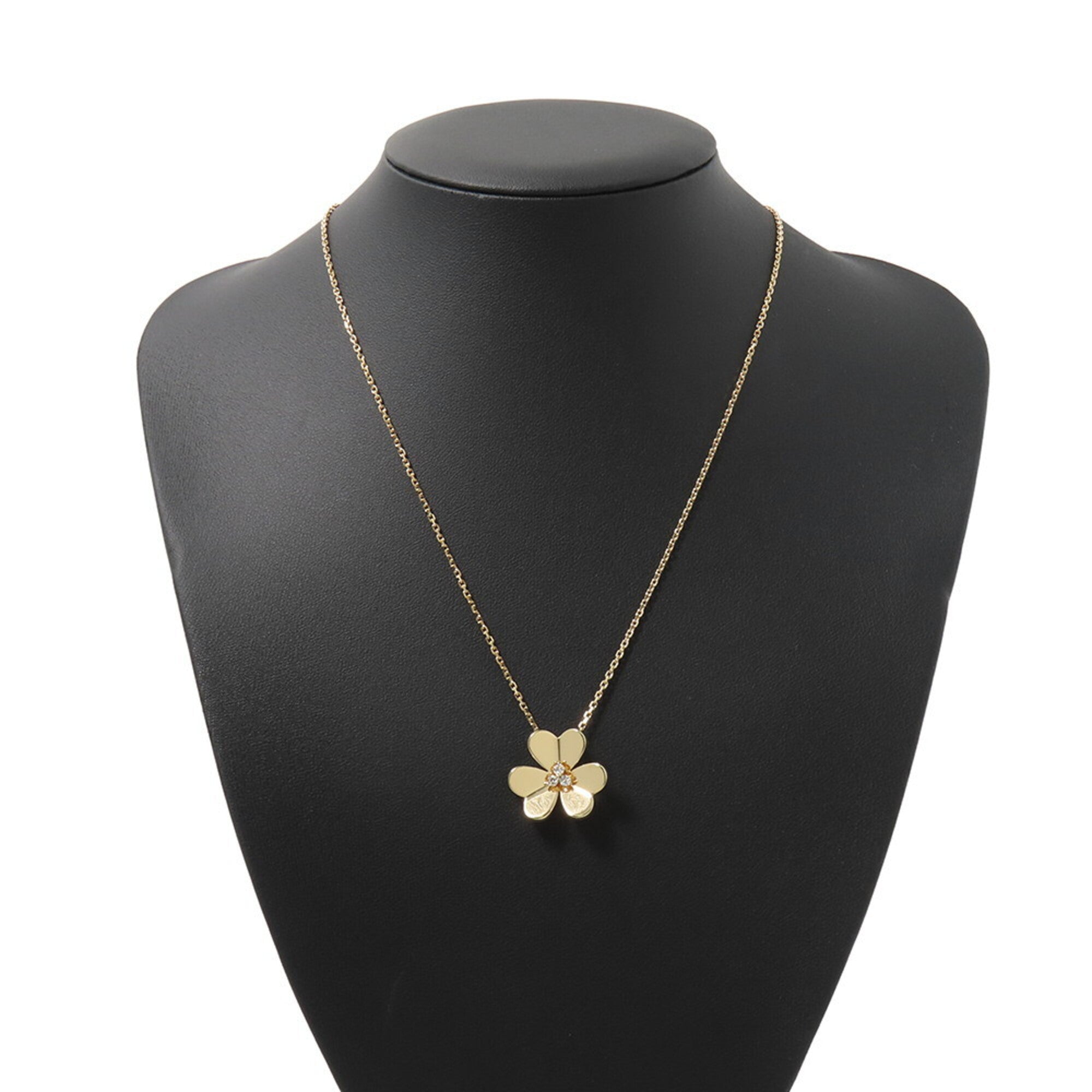 Pendant Necklace 18K Yellow Gold Large with Diamond