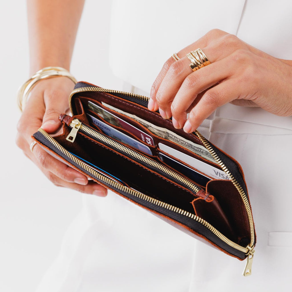 Accordion Zip Wallet |Tiffany necklace