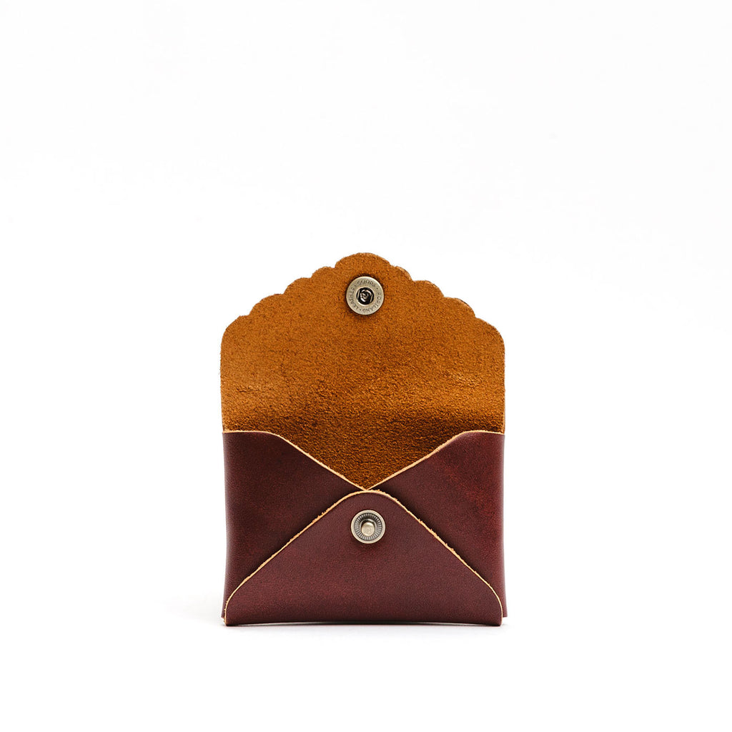 Mini Daisy Wallet |Tiffany necklace