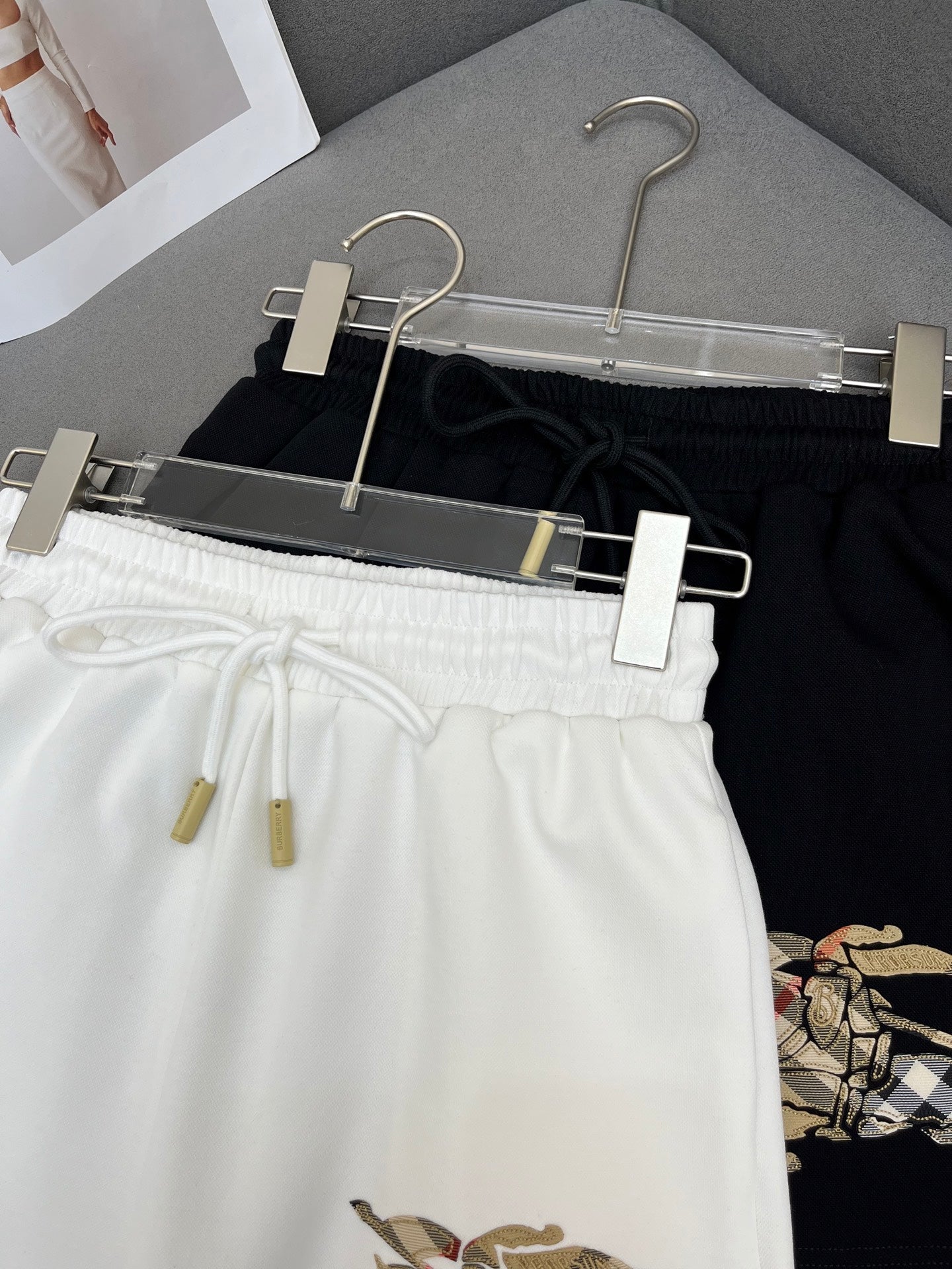 COTTON SHORTS WITH SIGNATURE EMBROIDERY