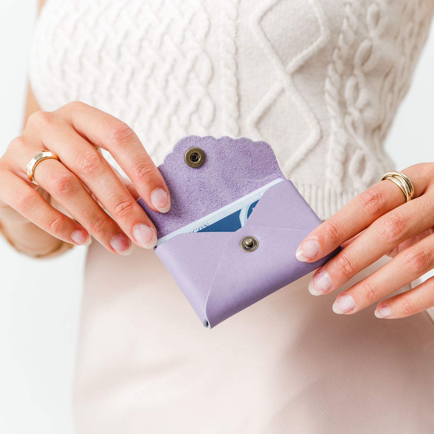 Mini Daisy Wallet |Tiffany necklace