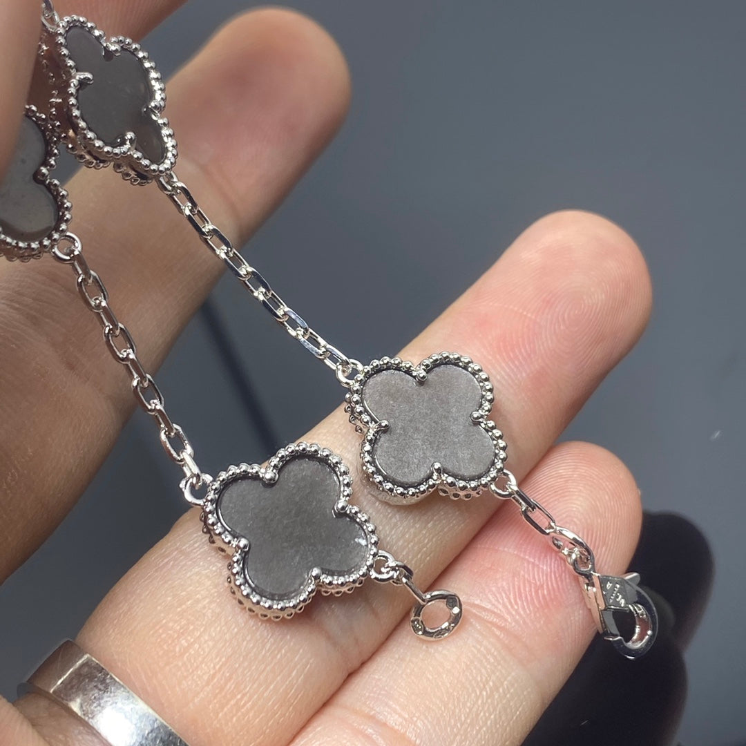 Van Cleef & Arpels CLOVER BRACELET 5 MOTIF DARK SILVER